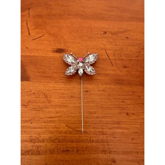Vintage Butterfly Stick Pin Pink & Clear Gemstones Unique Eye-Catching Design - Picture 3 of 12